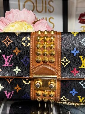 Authentic Louis Vuitton Multicolor Courtney Clutch Bag